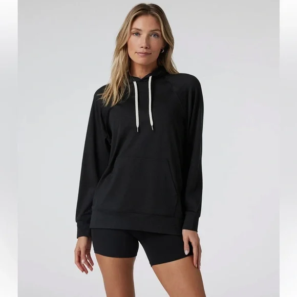 VUORI - HALO OVERSIZED HOODIE - Picture 4 of 8
